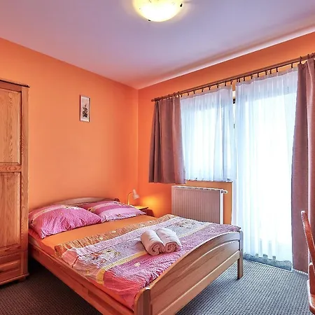 Nędzówka *